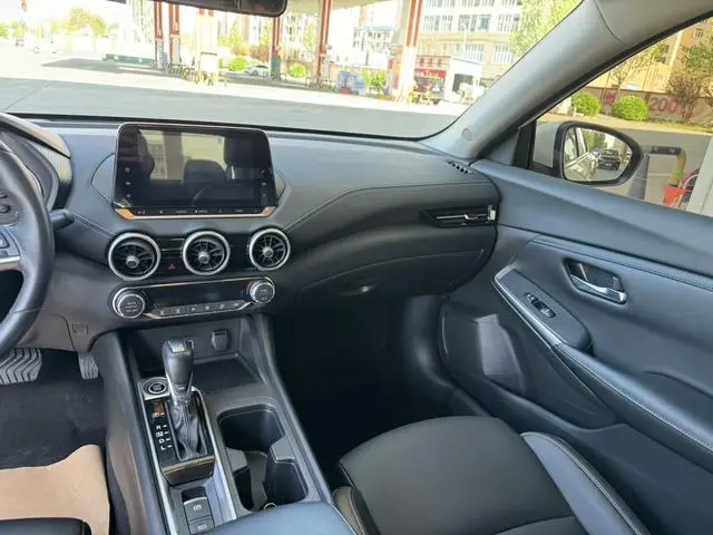 Nissan Xuan Yi 1.6L XL CVT Smart Edition