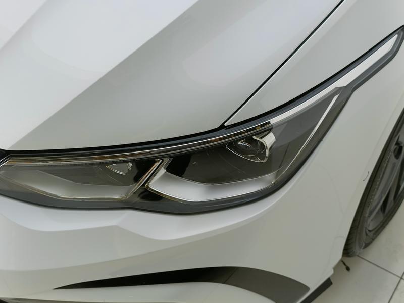 Volkswagen golf 2023