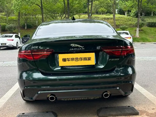 Jaguar Jaguar XEL 2.0T 250PS R-DYNAMIC S Enterprising Sports Edition
