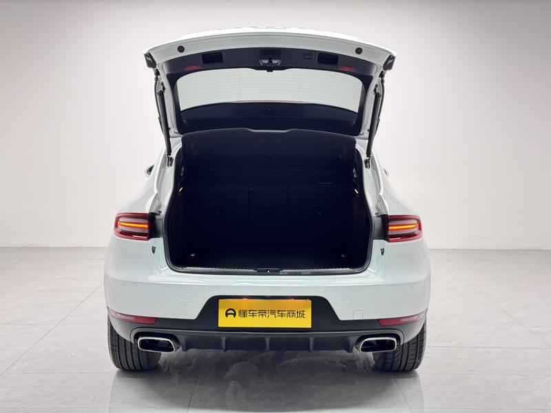 Porsche Macan 2017