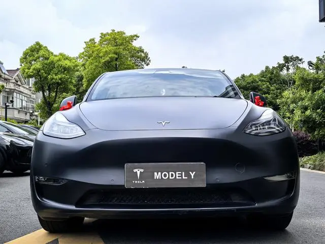 Tesla Model Y Long battery life all-wheel drive version