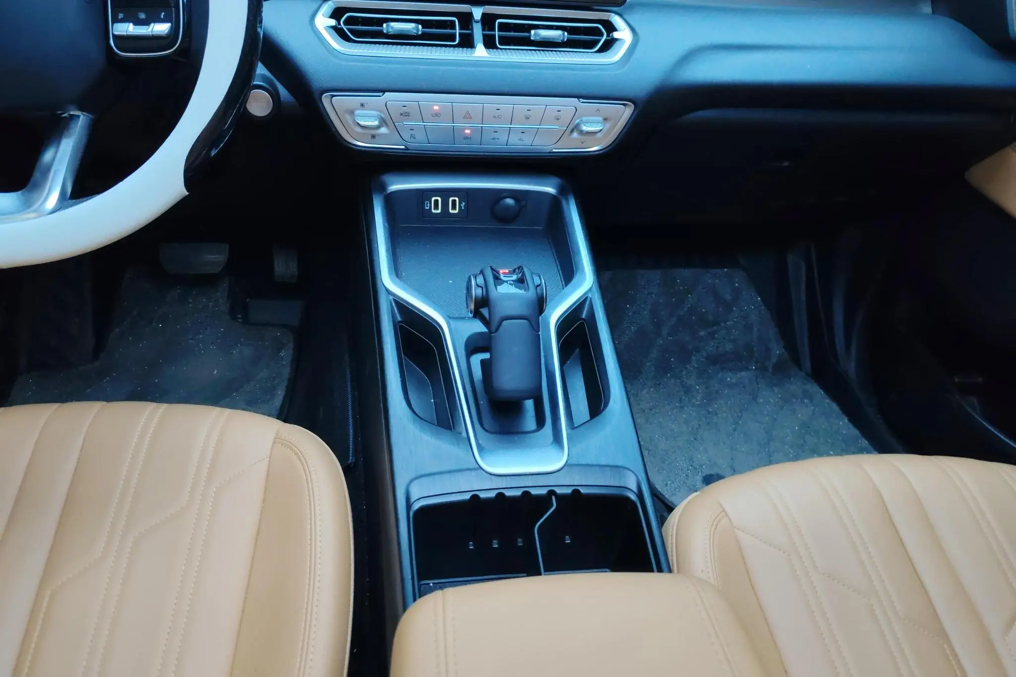 Haval Haval H5 2.0T gasoline Linkedin automatic four-wheel drive
