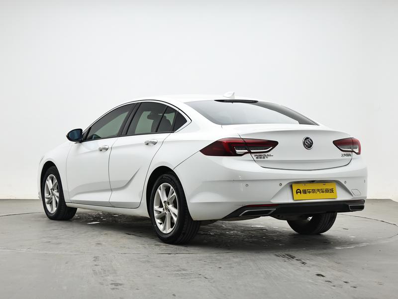 Buick Regal 2021