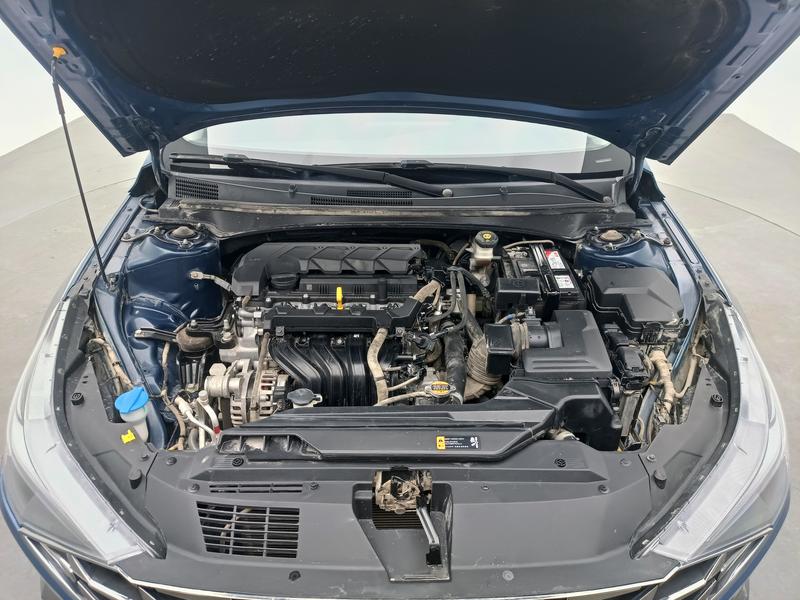 Hyundai Elantra 2021