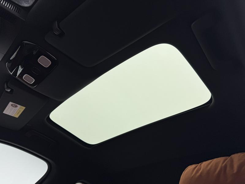 Li Auto Ideal L8 2023