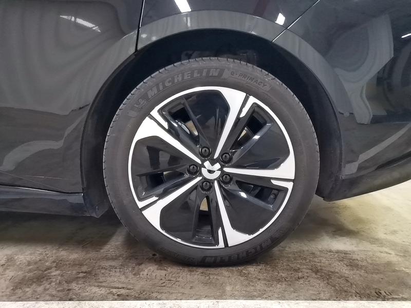 NIO NIO ET5 Touring 2025