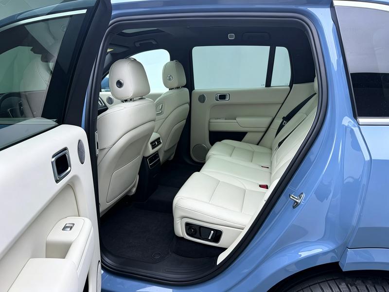 Li Auto Ideal L7 2023
