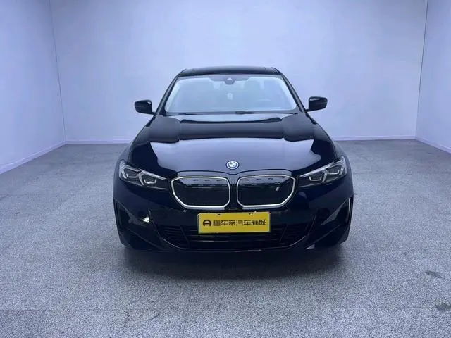 BMW BMW i3 eDrive40L Yao Ye Set