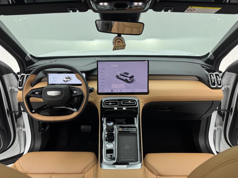 Geely Boyue L 2025