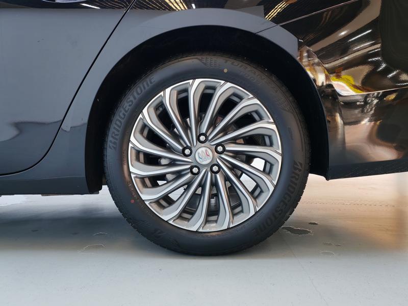 Buick LaCrosse 2024