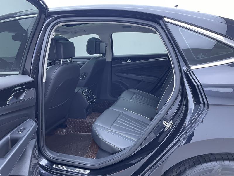 Volkswagen Passat 2024