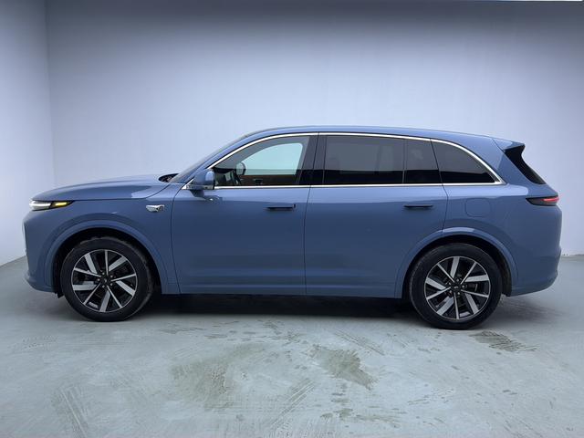 Li Auto Ideal L7 2023
