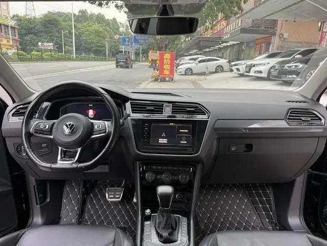 Volkswagen Tiguan L 330TSI automatic two-wheel drive R-Line Premium edition