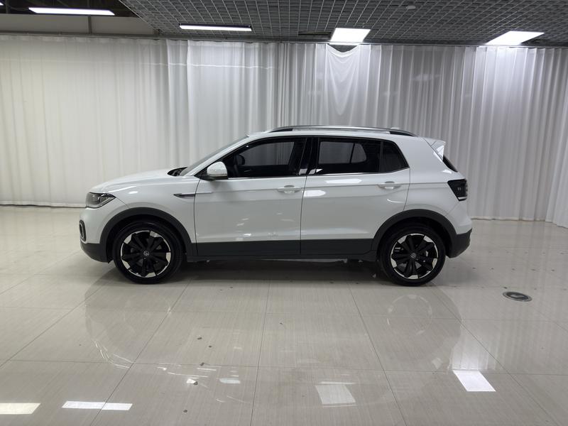 Volkswagen Explore Shadow 2020