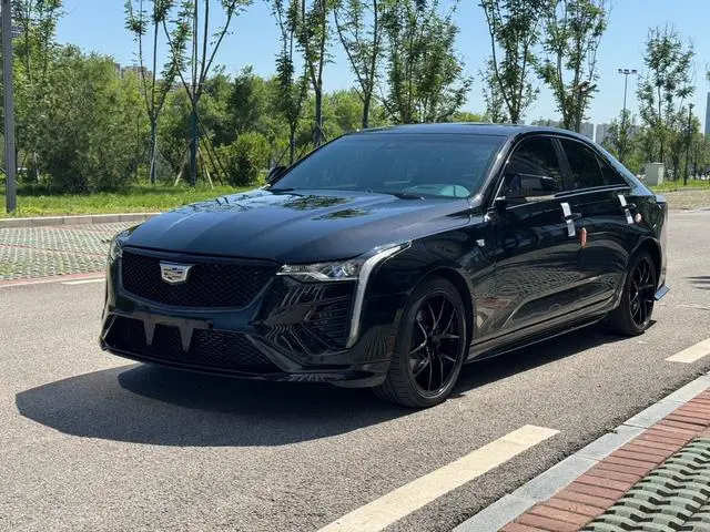 Cadillac Cadillac CT4 28T fashion type