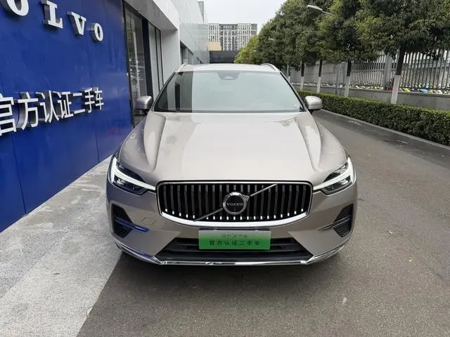 Volvo Volvo XC60 PHEV T8 four-wheel drive long battery life Zhiyuan Deluxe Edition