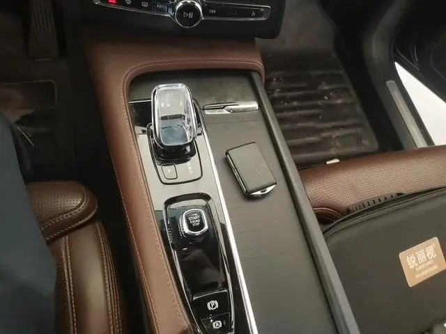 Volvo Volvo XC90 PHEV E-drive hybrid T8 Zhizun Deluxe Edition 7 Seats