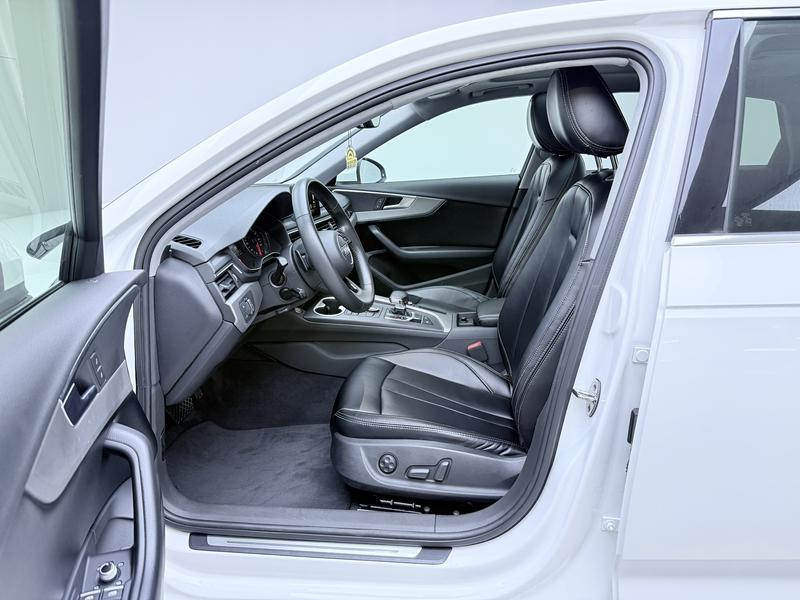 Audi Audi A4L 2019