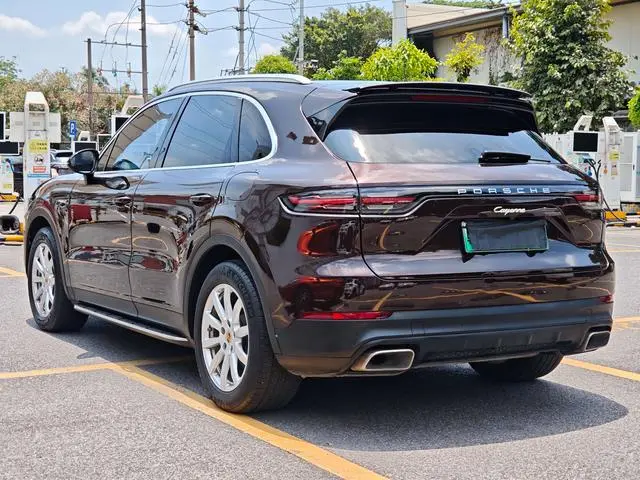 Porsche Cayenne E-Hybrid Cayenne E-Hybrid 2.0T
