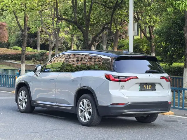 NIO NIO ES8 425KM benchmark version