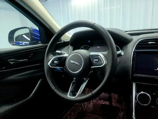 Jaguar Jaguar XEL 2.0T 200PS S Enterprising Elegant Version