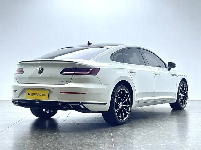 Volkswagen Volkswagen CC 380TSI eye-catching version