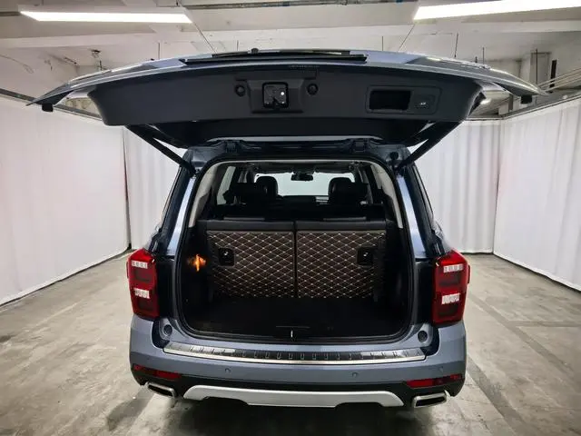 GAC Trumpchi GS8 320T four-wheel drive luxury Zhilian Edition 7-seater