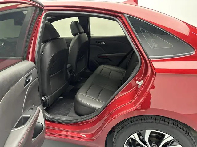 Chevrolet Cruze RS 330T Automatic Fun Version