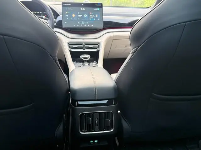 BYD Song PLUS DM DM-i 110KM two-wheel drive flagship PLUS