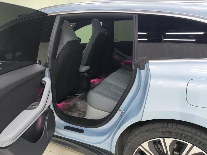 NIO NIO ET5 Touring 2023