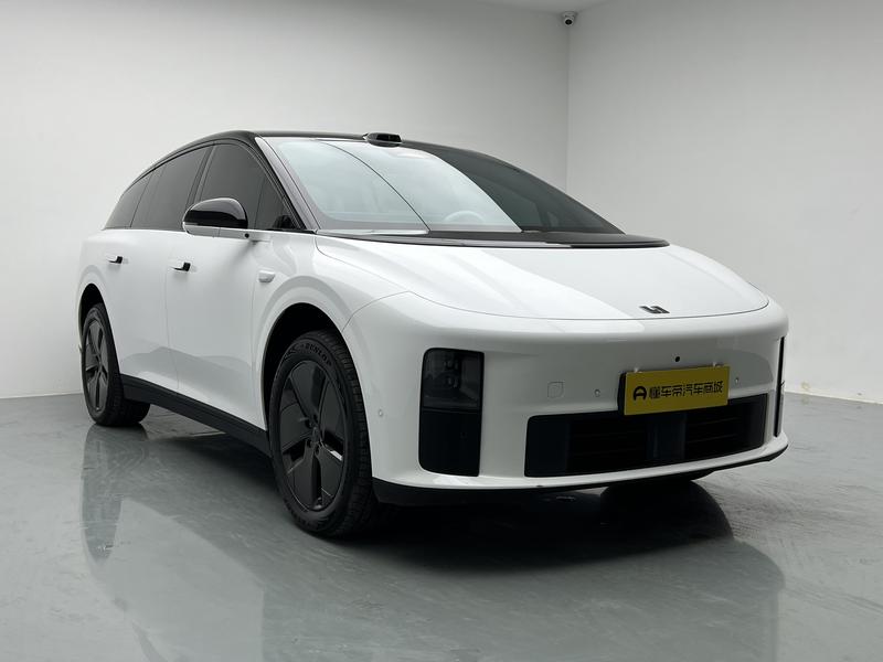 Li Auto Ideal i6 2025