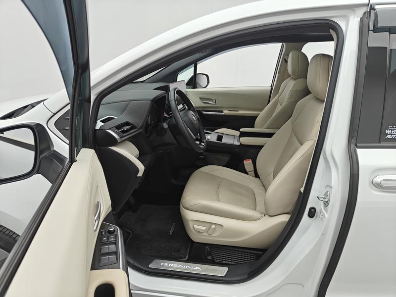 Toyota Sienna 2023