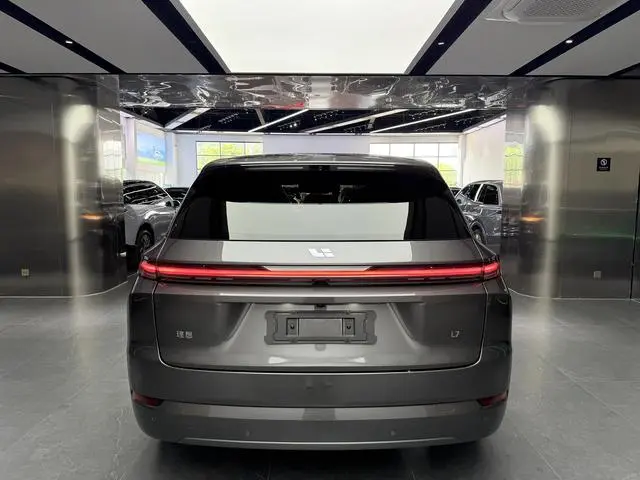 Li Auto Ideal L7 Ultra version