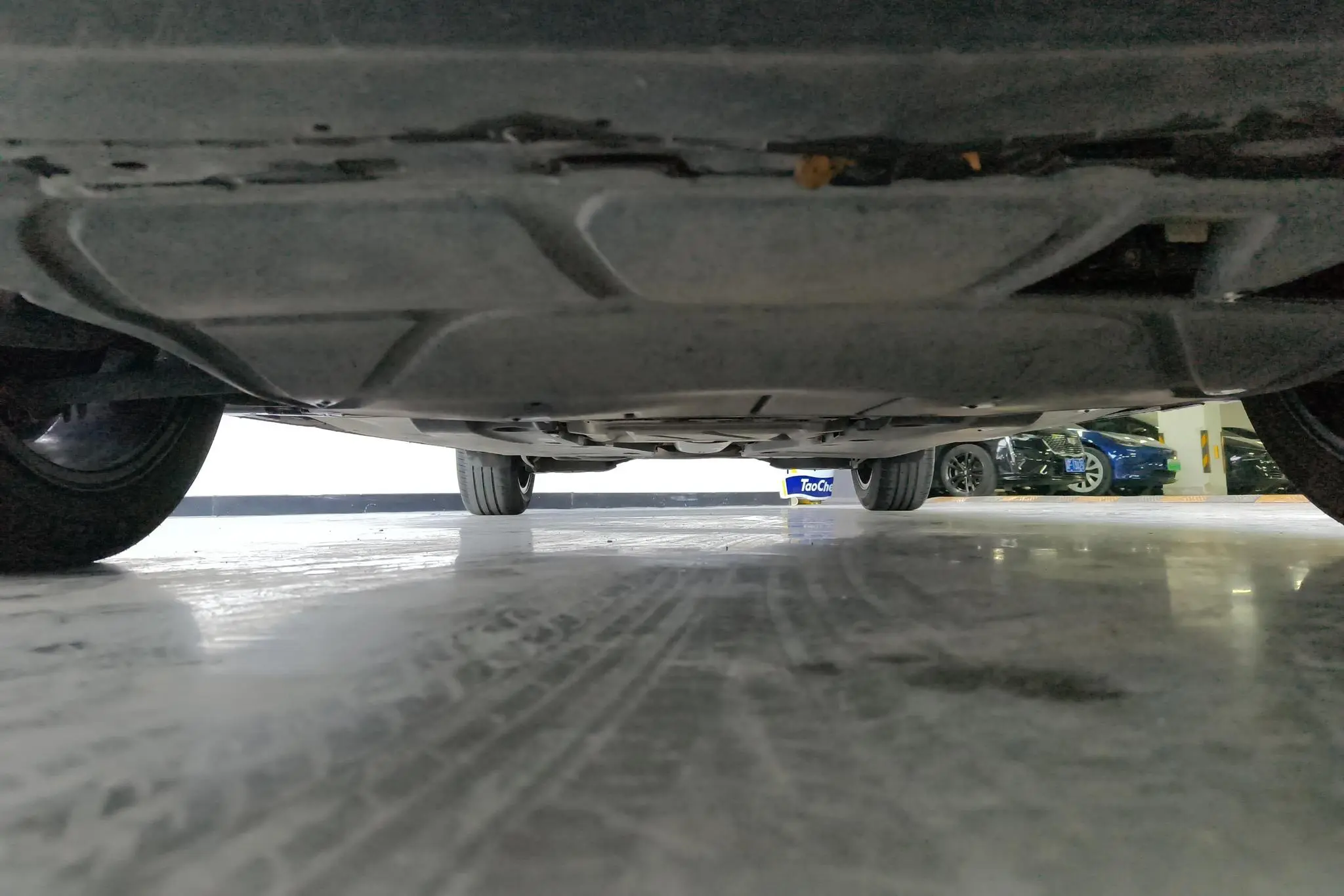 Volkswagen Sagitar 280TSI DSG Flying Edition