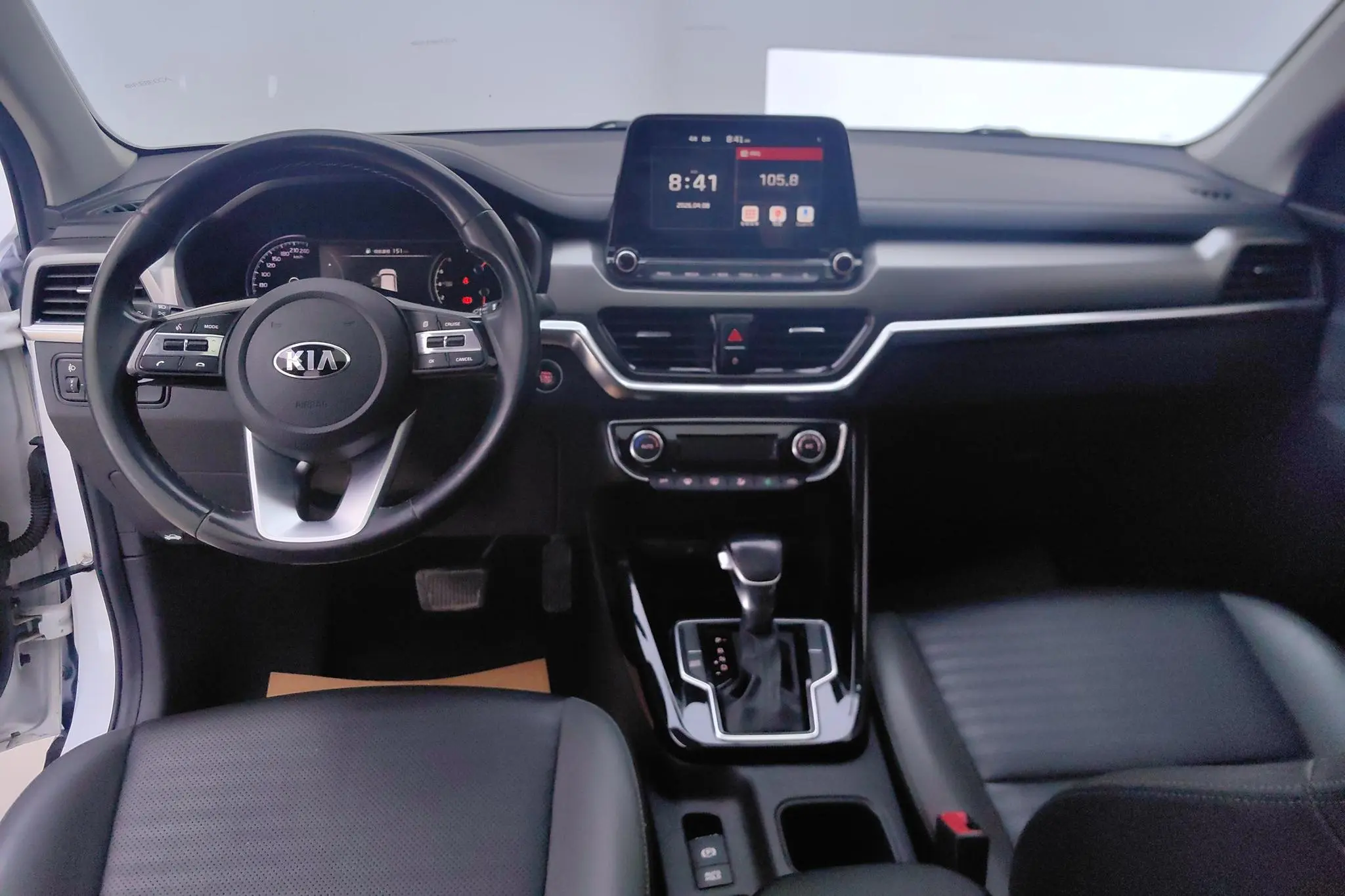 Kia Smart running 2.0L Automatic Smart Enjoy Deluxe Edition Country V