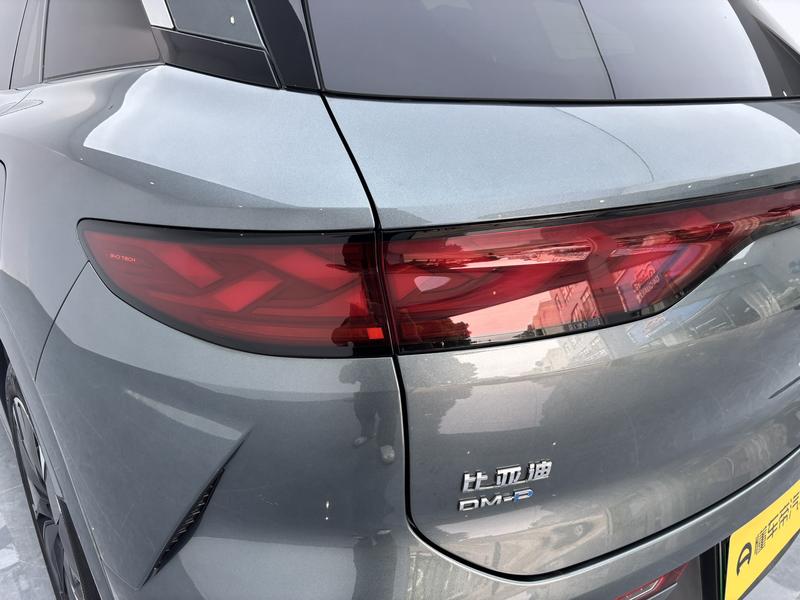 BYD Tang L DM 2025