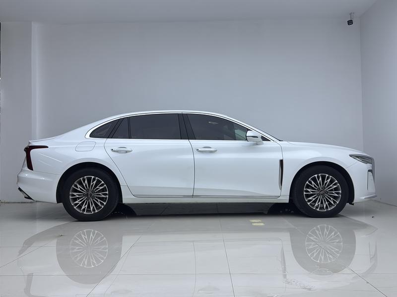 Hongqi Red Flag H5 2024