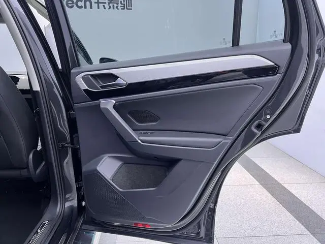 Volkswagen Tanyue 330TSI two-wheel drive luxury Smart edition Plus