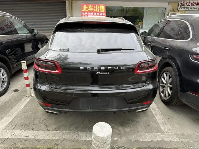 Porsche Macan Macan 2.0T