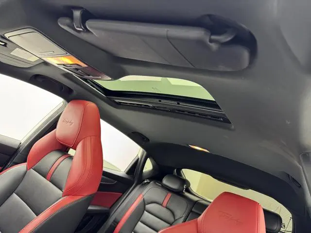 MG MG6 1.5T Automatic Trophy Deluxe Edition