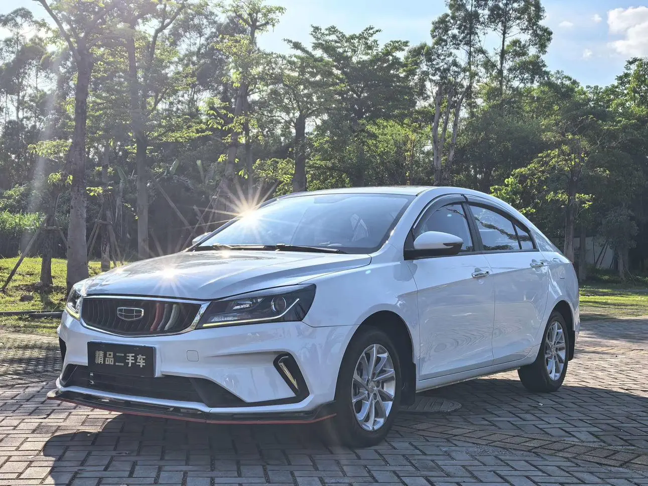 Geely Emgrand UP 1.5L CVT Pilot Edition