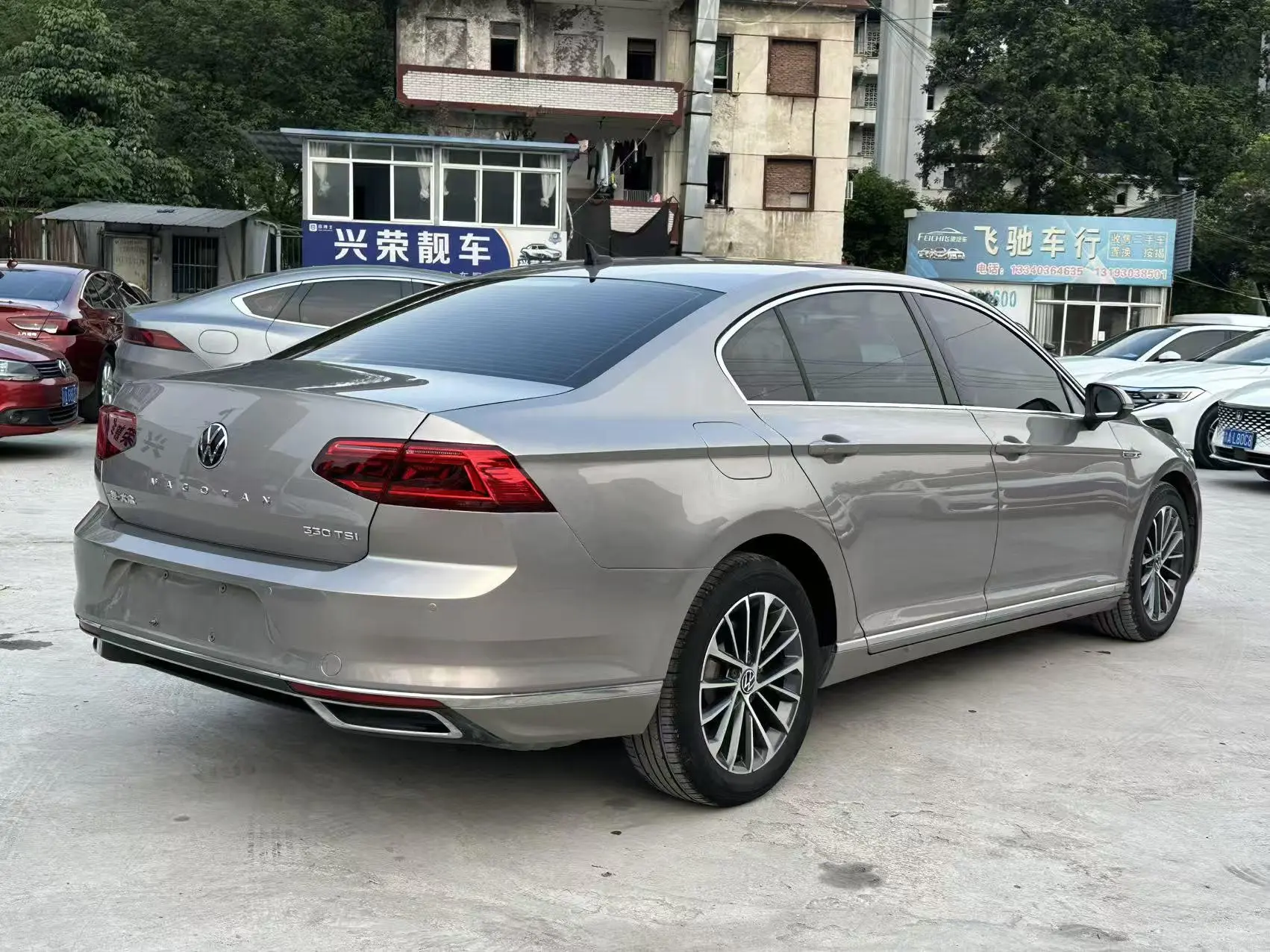Volkswagen Magotan 330TSI DSG Luxury