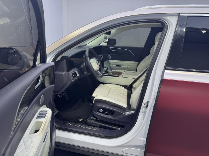 Hongqi Red Flag E-HS9 2020
