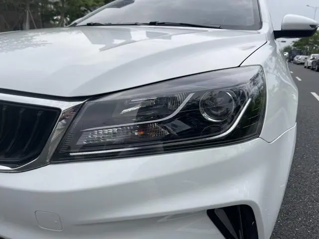 Geely Emgrand UP 1.5L CVT luxury