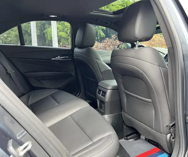 Cadillac Cadillac CT4 28T luxury