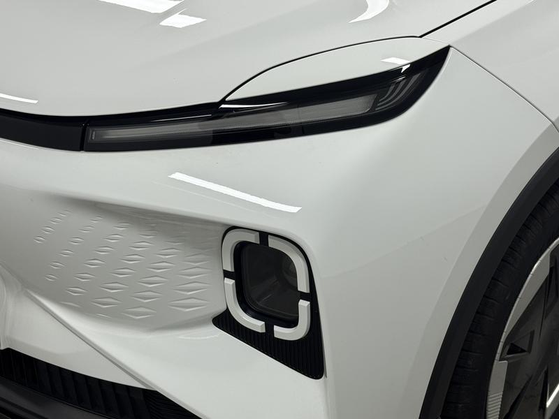 Geometry Geely Geometry E Firefly 2024