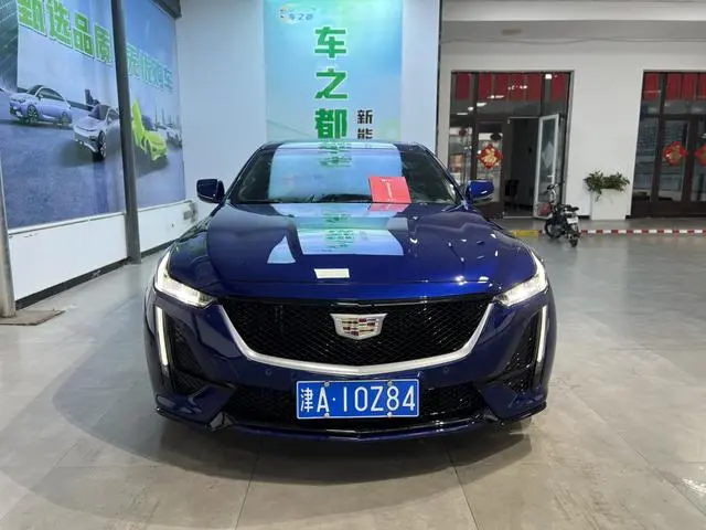 Cadillac Cadillac CT5 28T platinum type