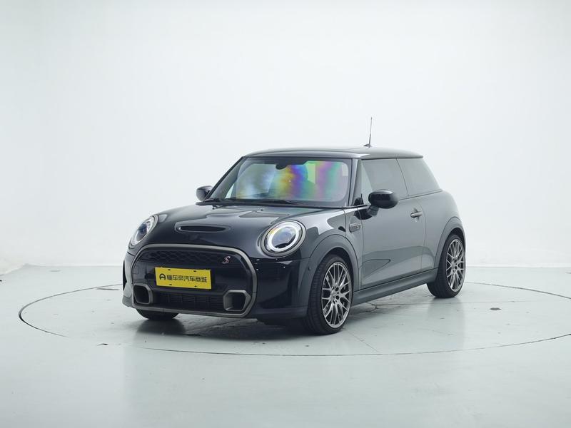 MINI MINI 2023