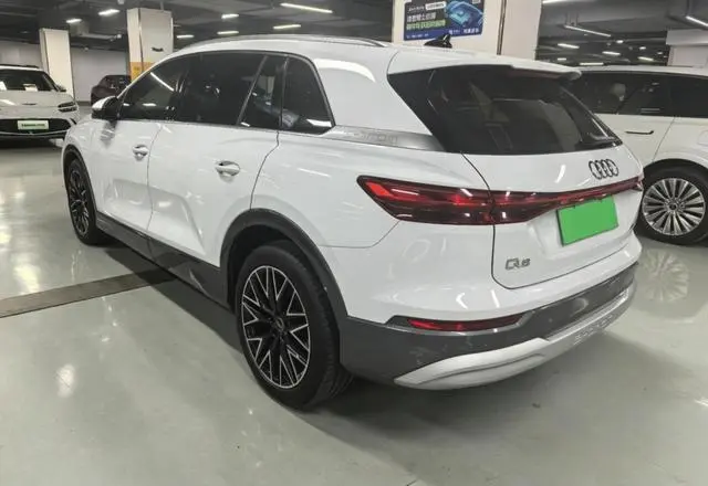 Audi Audi Q5 e-tron 40 e-tron Xingyao Mecha Set