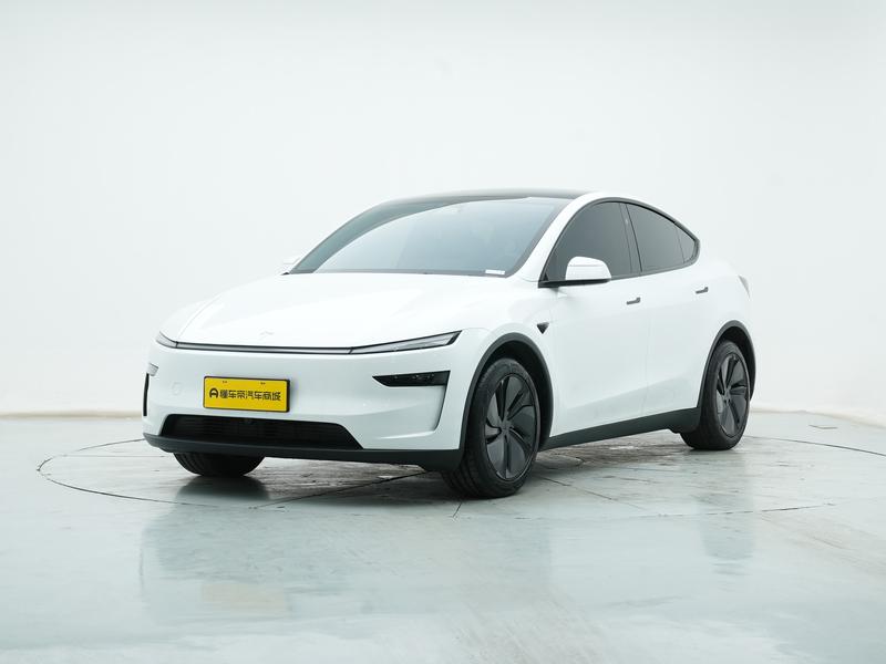 Tesla Model Y 2025